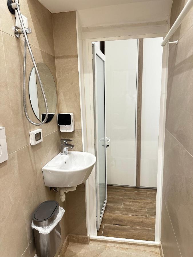 Apartment Wagner Милано Екстериор снимка