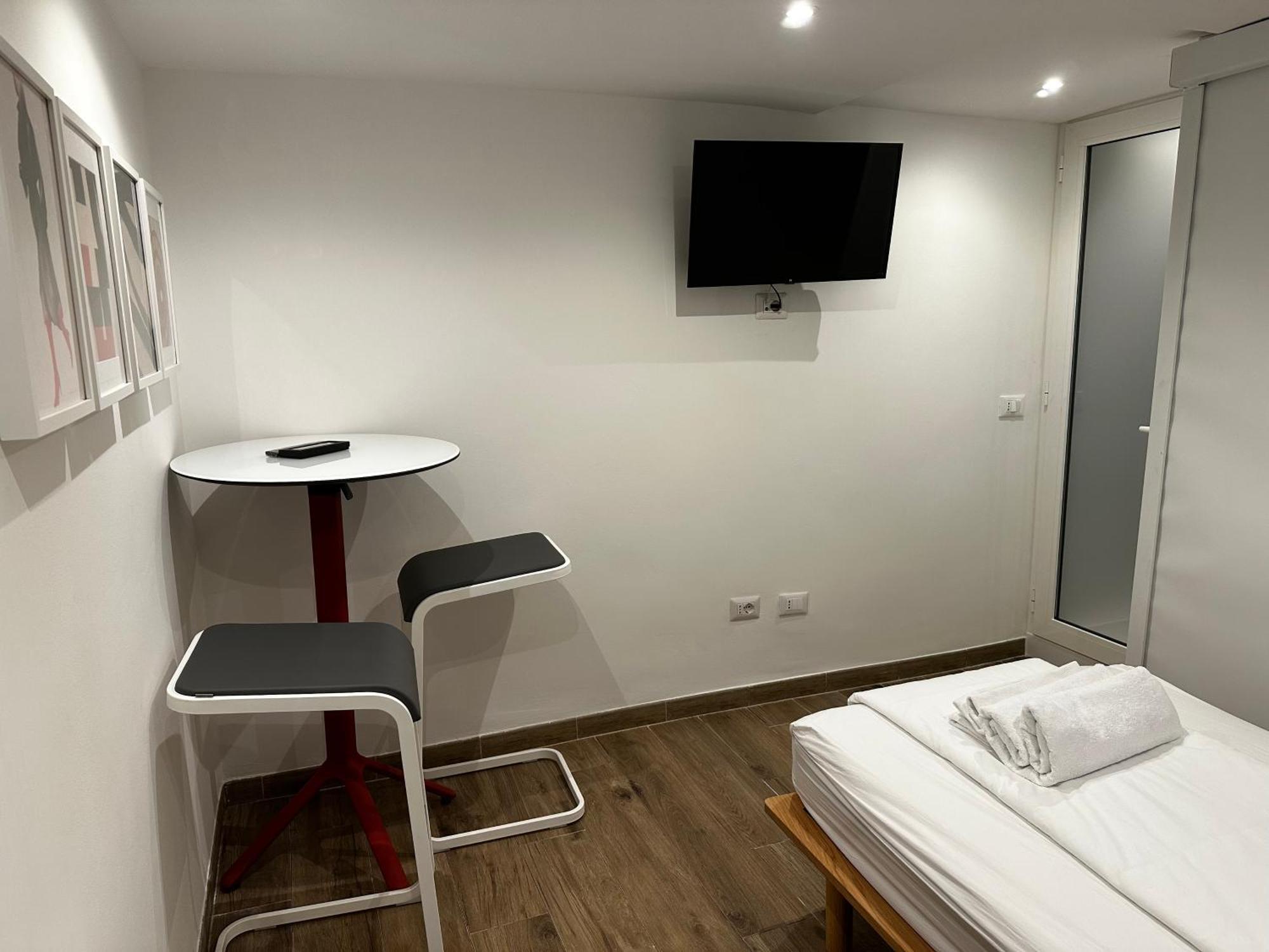 Apartment Wagner Милано Екстериор снимка