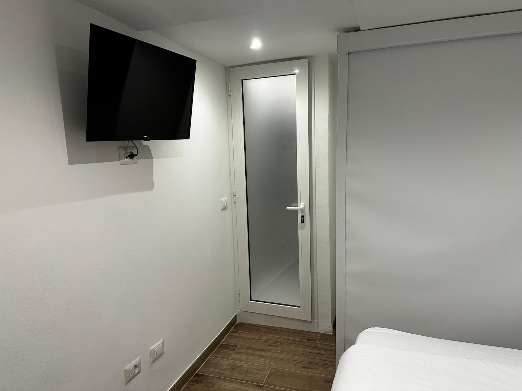 Apartment Wagner Милано Екстериор снимка