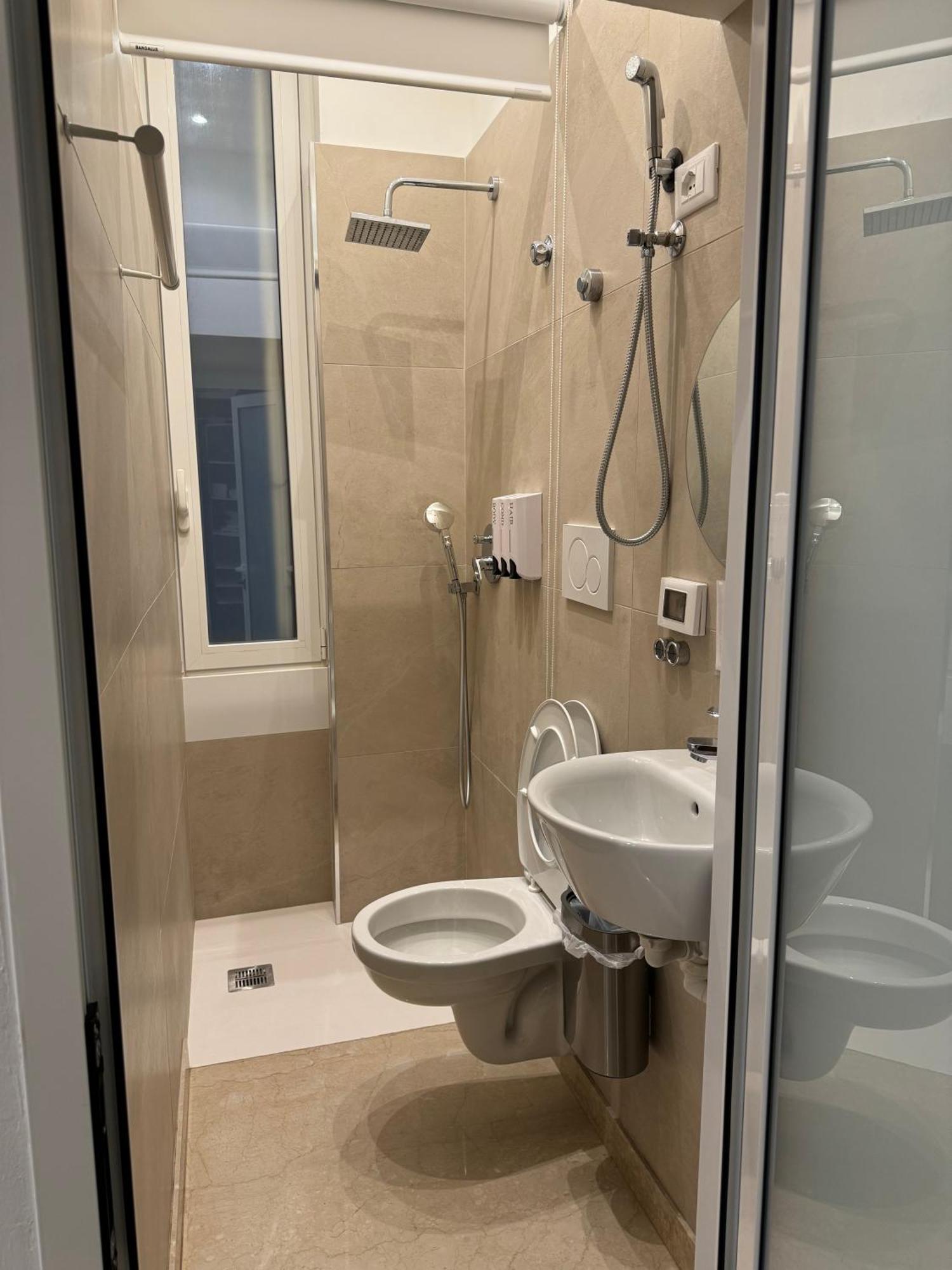 Apartment Wagner Милано Екстериор снимка